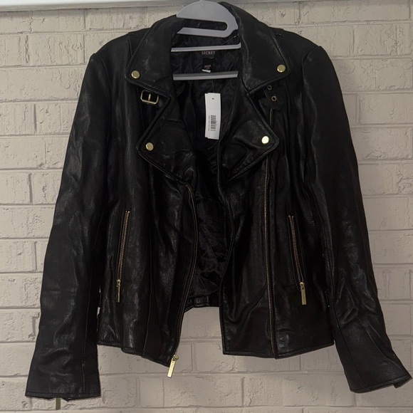 Victoria's Secret Genuine Leather Black Jacket with Gold Details - Picture 5 of 17